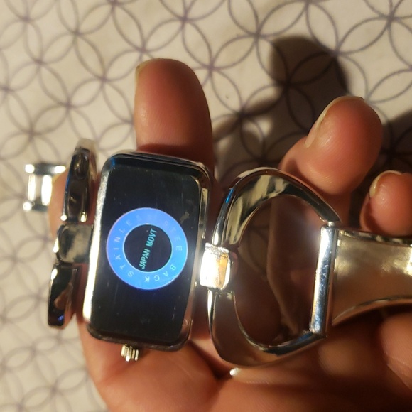 Geneva woman's watch - Picture 5 of 5